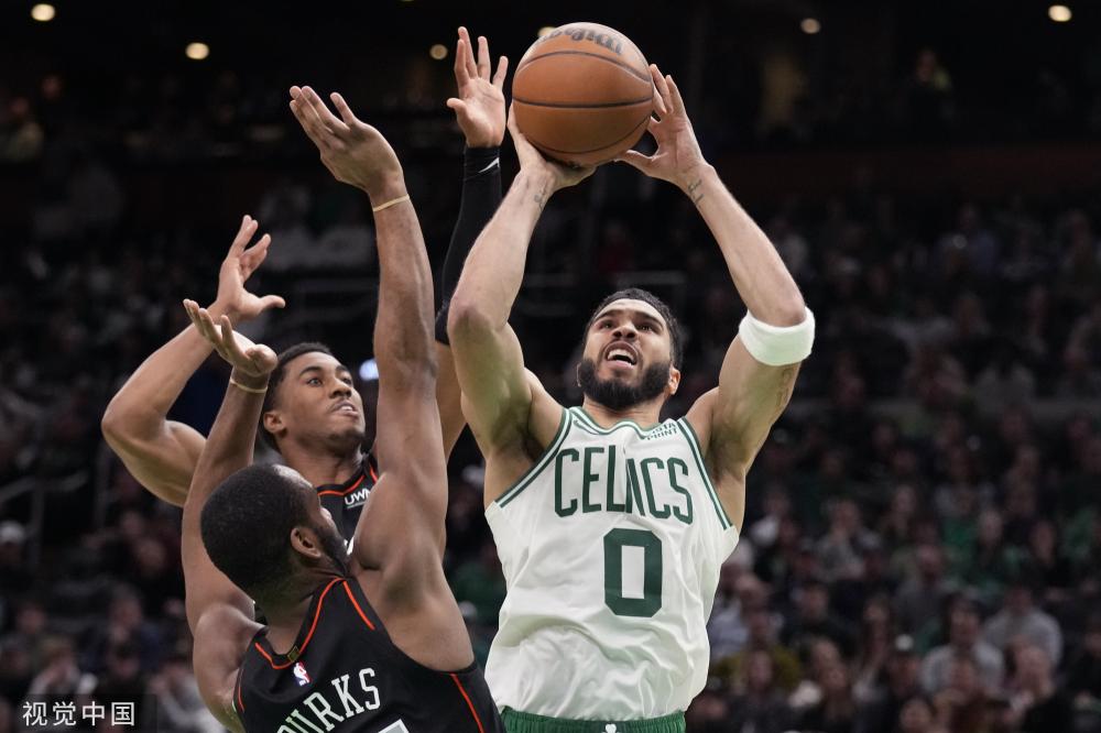 再度领先 再度领先