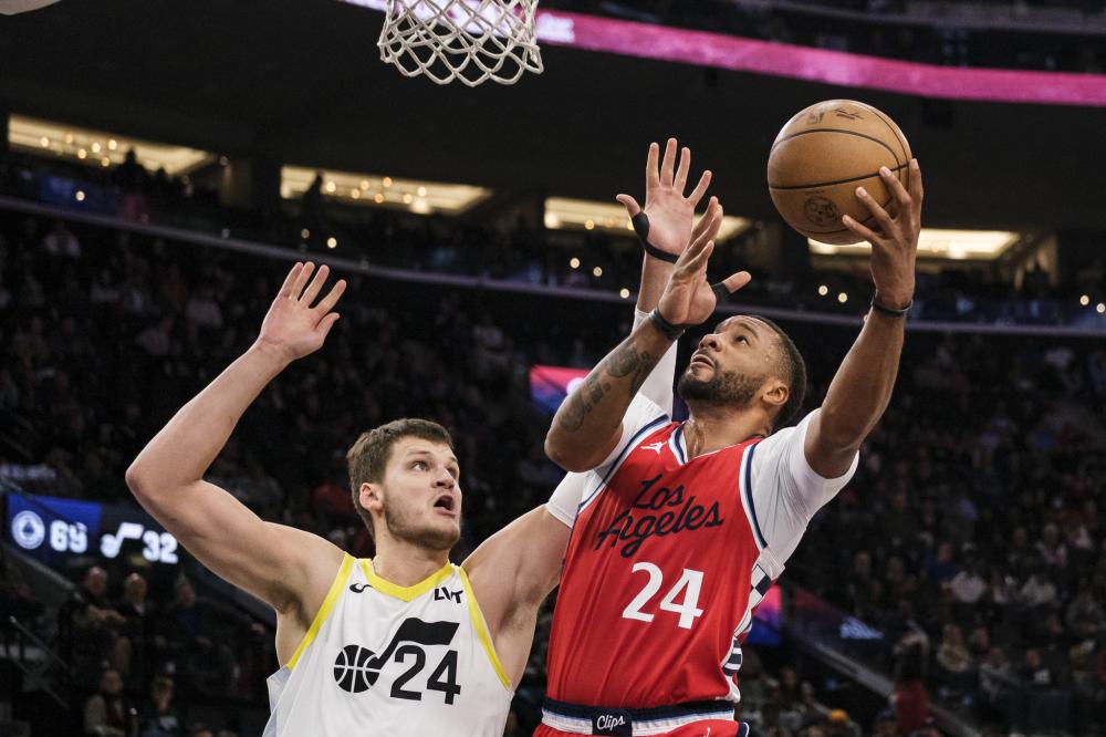 示着国足管 示着国足管