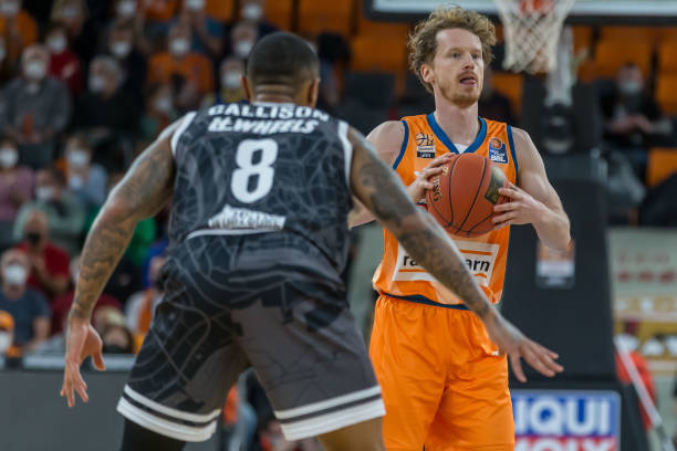 更是展示自 更是展示自