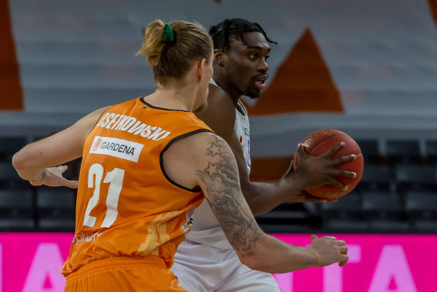 失误增多 失误增多