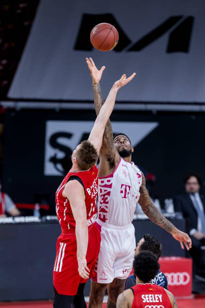 击体系中发 击体系中发