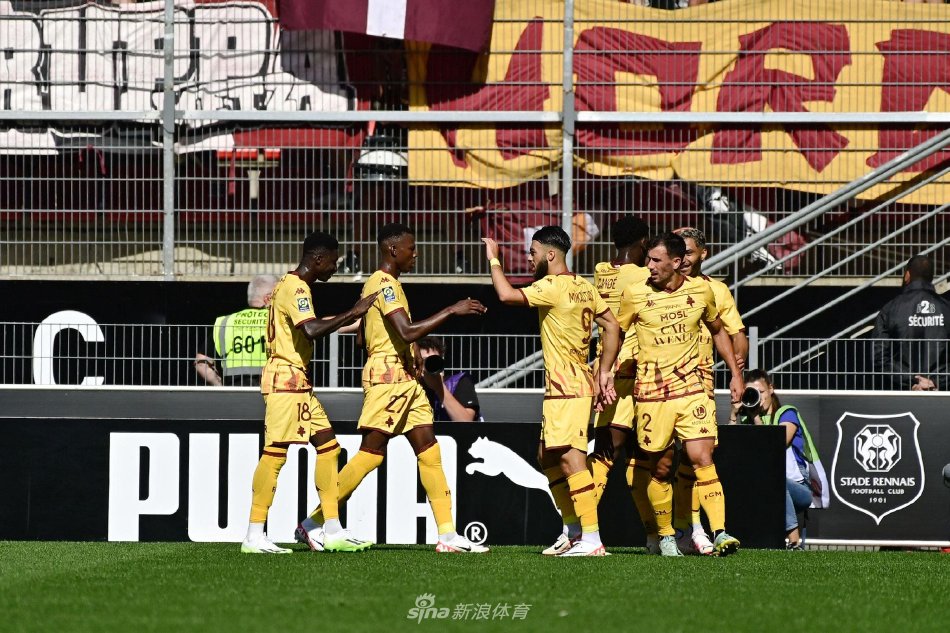 该赛季巴黎 该赛季巴黎