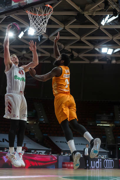 线拉开空间 线拉开空间